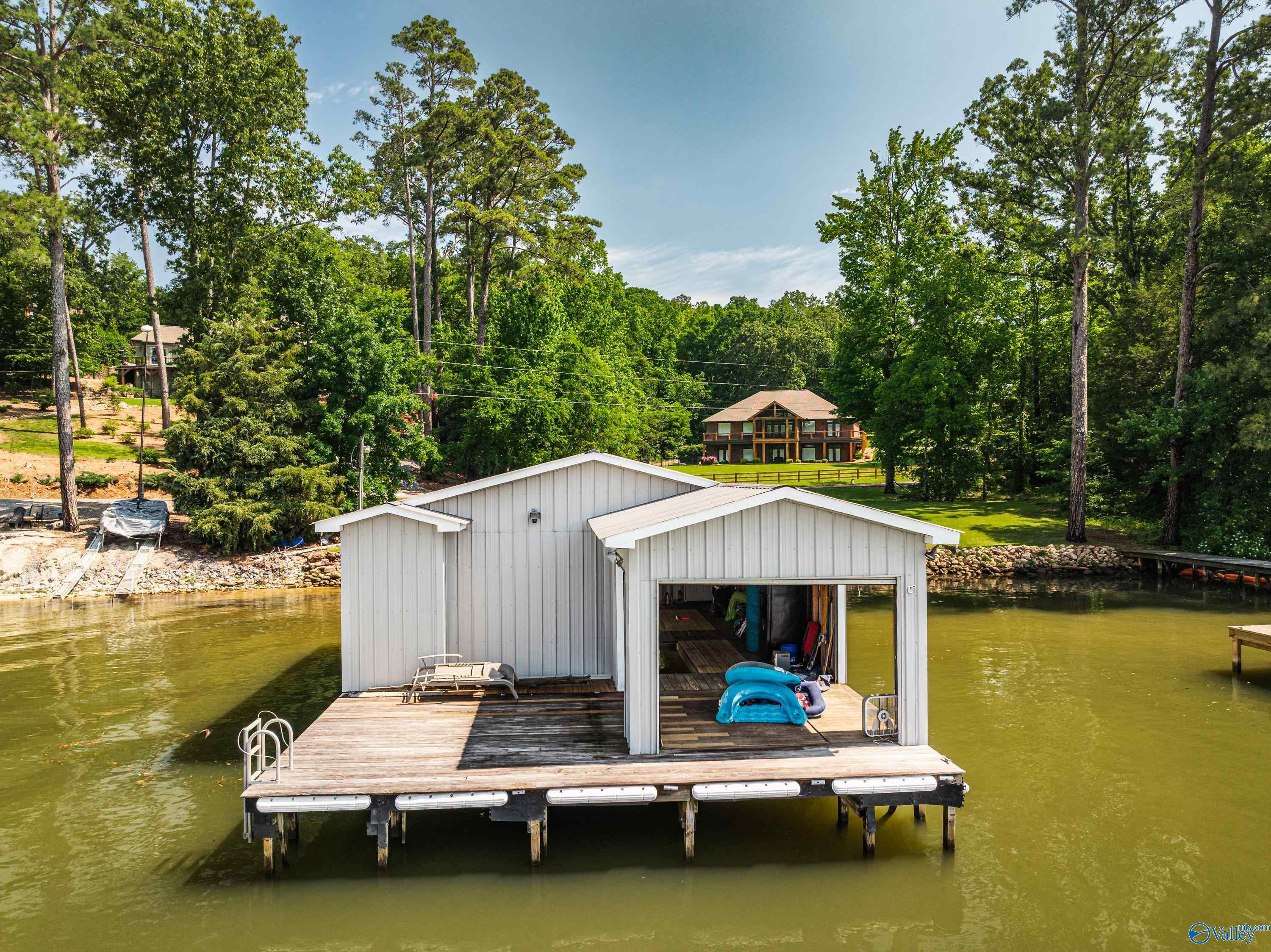 511 Pine Island Circle, Scottsboro, Alabama image 6