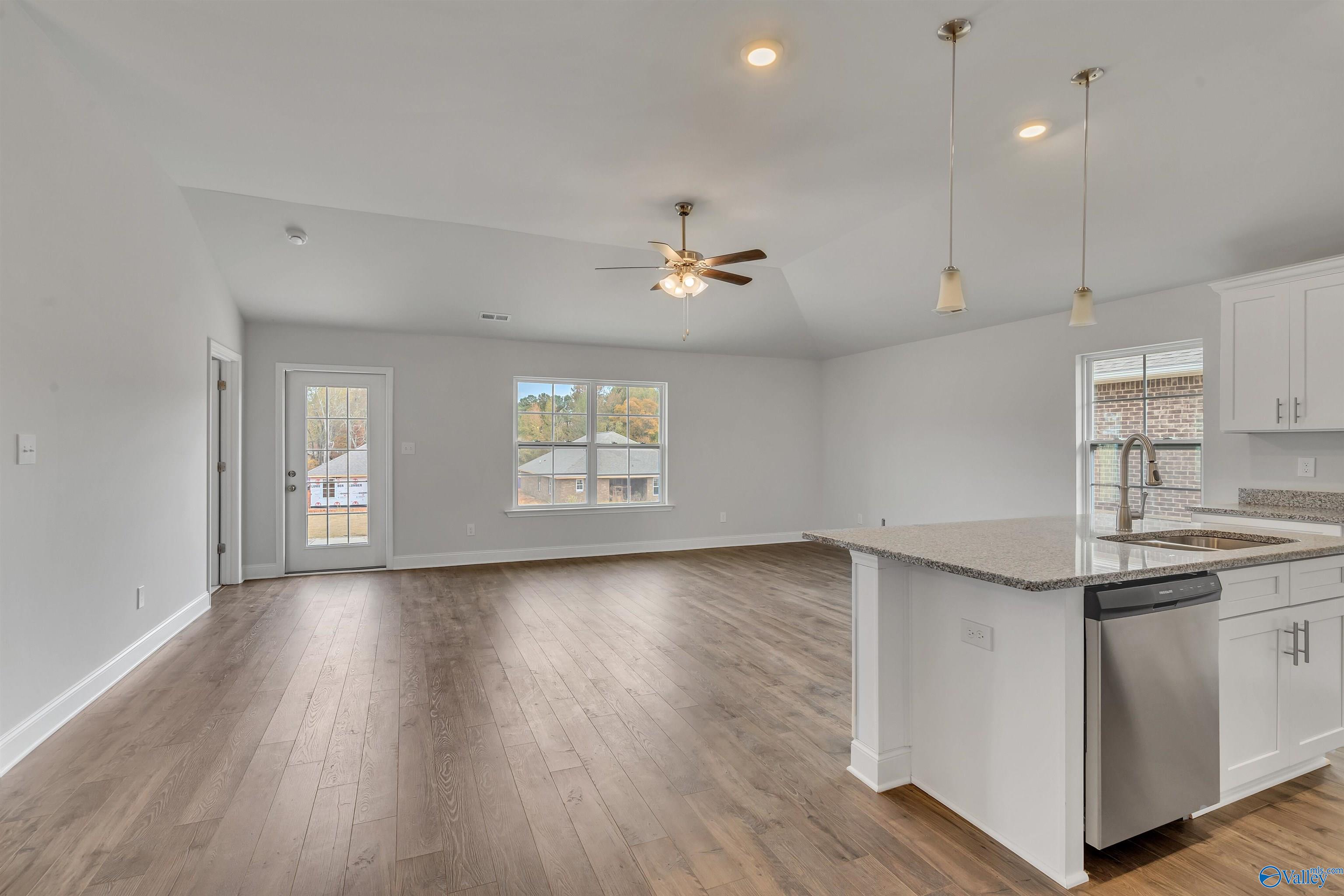 145 Ridgeland Trail, Huntsville, Alabama image 3