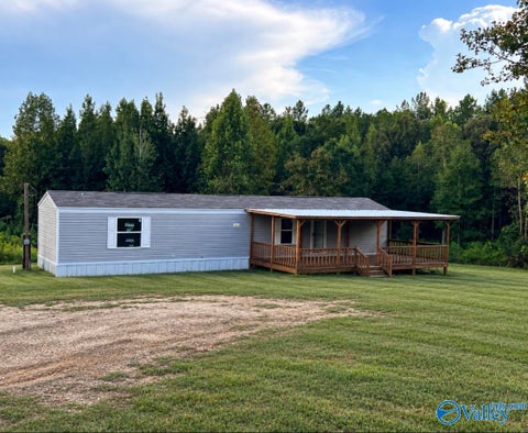 Mobile Home For Sale - 249 County Road 327<br/> Double Springs, AL 35553