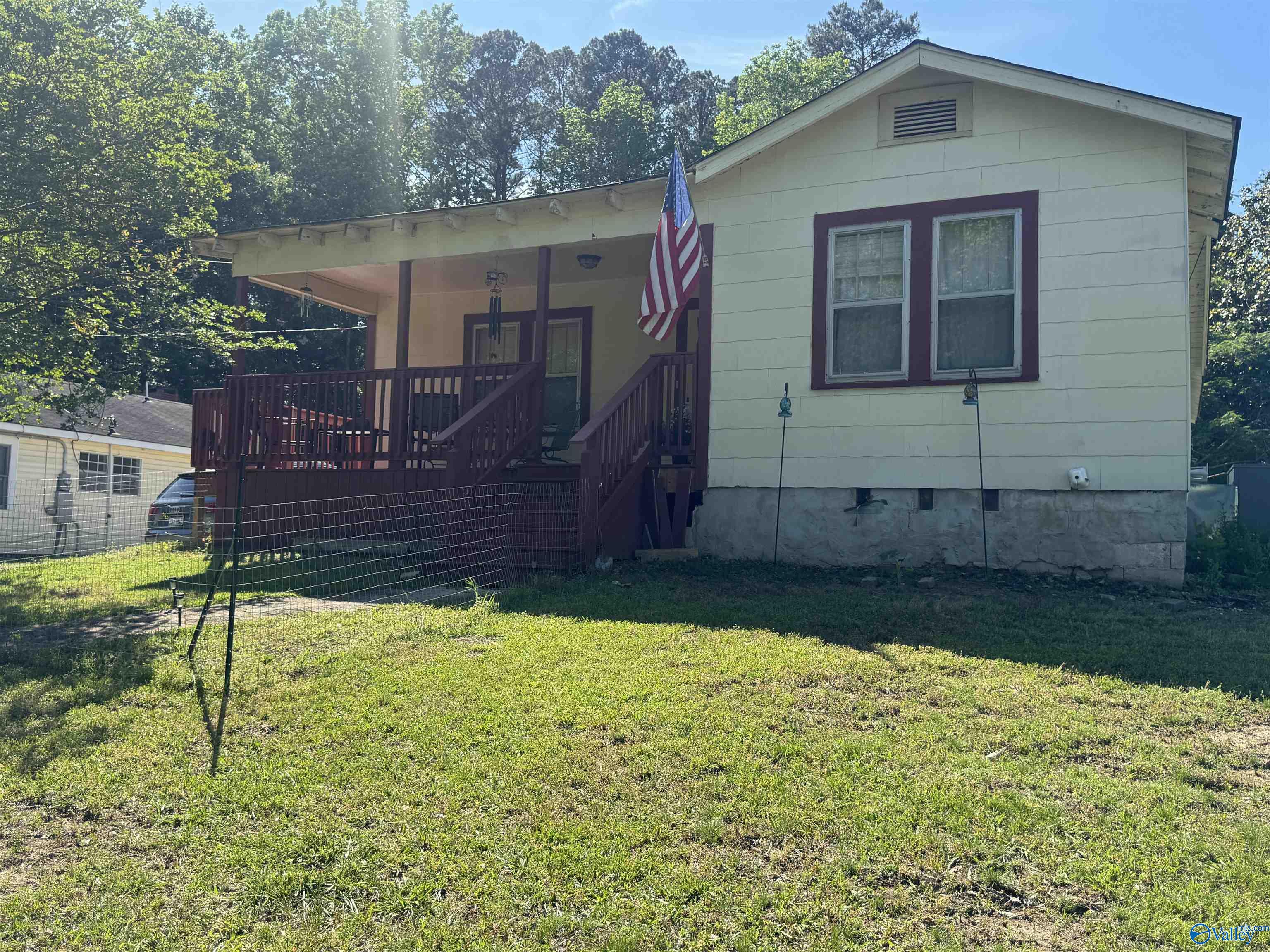 906 Riverview Drive, Gadsden, Alabama image 1