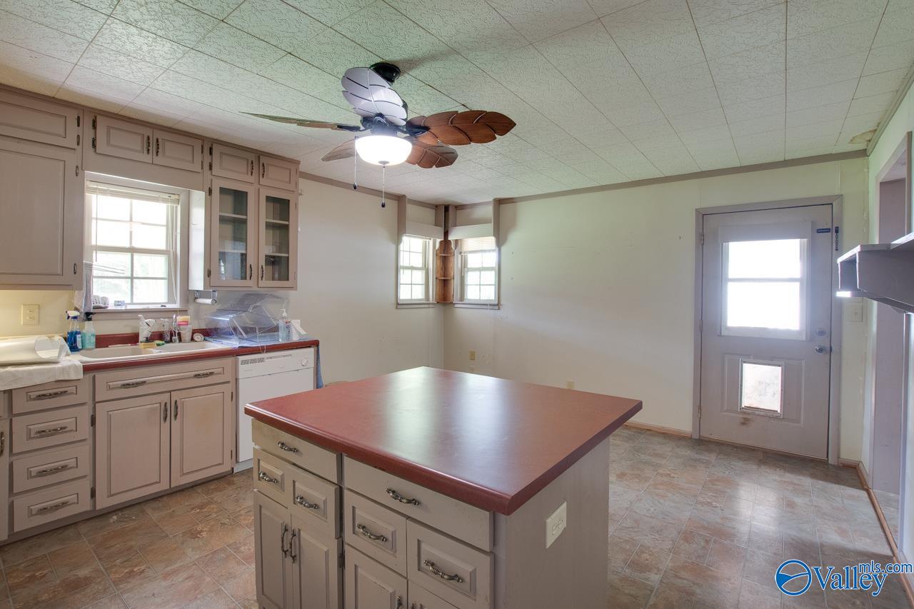 4202 Toftoy Drive, Huntsville, Alabama image 13