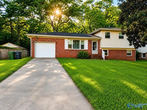 Homes For Sale - 3651 NW Marymont Drive<br/> Madison County, Huntsville, AL 35810