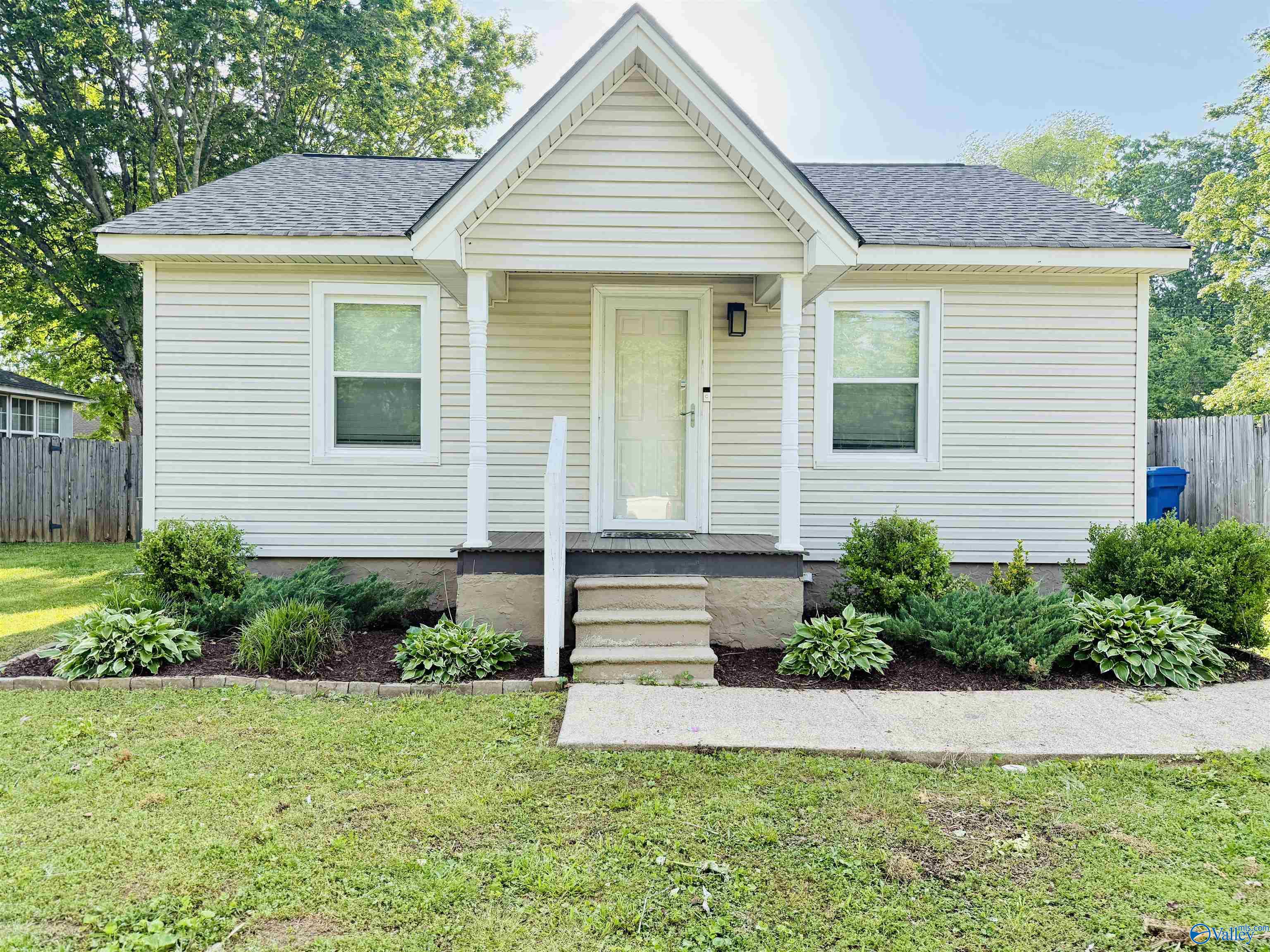 1408 S Houston Street, Athens, Alabama image 1