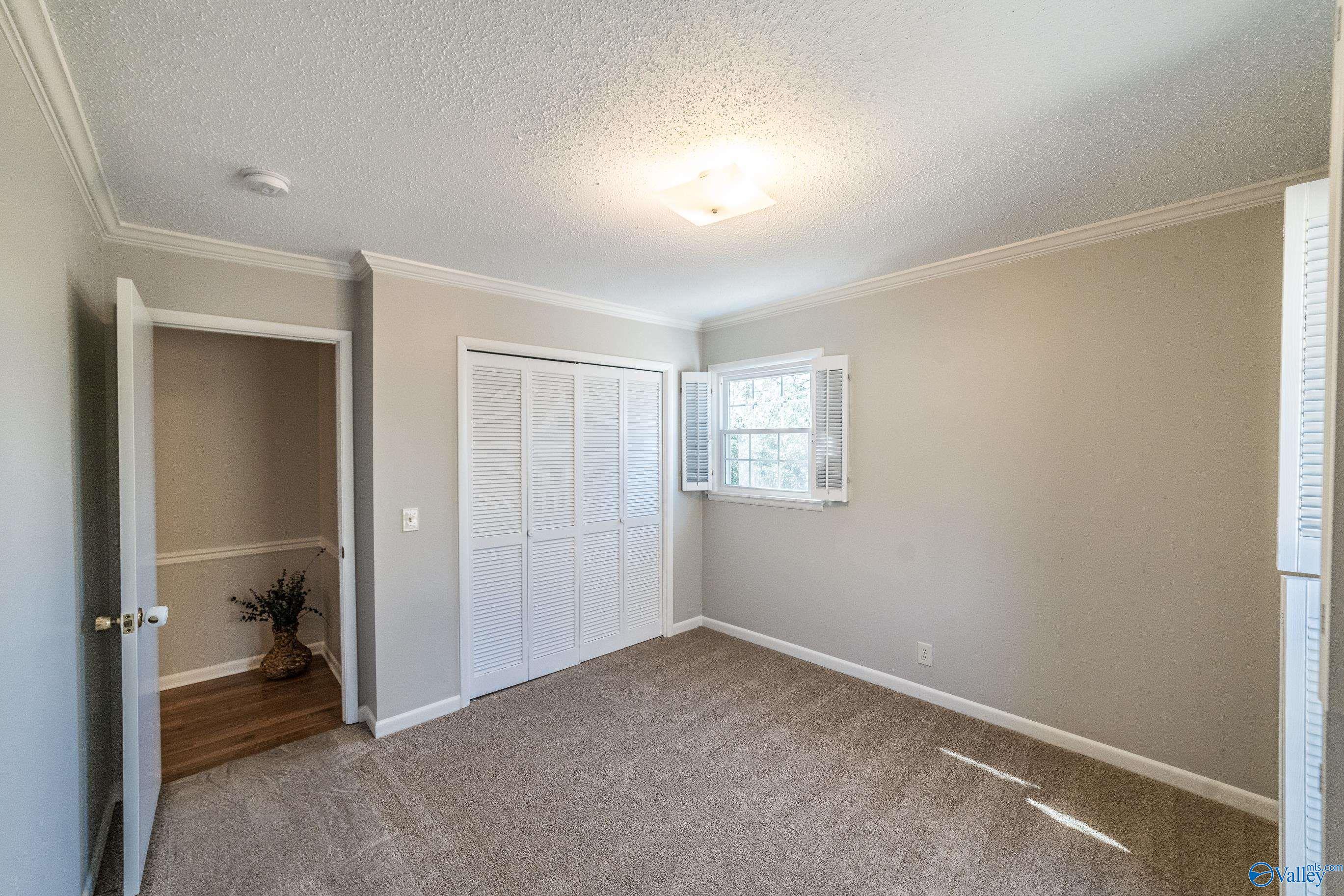 Huntsville, Alabama 35803, United States, 4 Bedrooms Bedrooms, ,3 BathroomsBathrooms,Residential,Active,7174