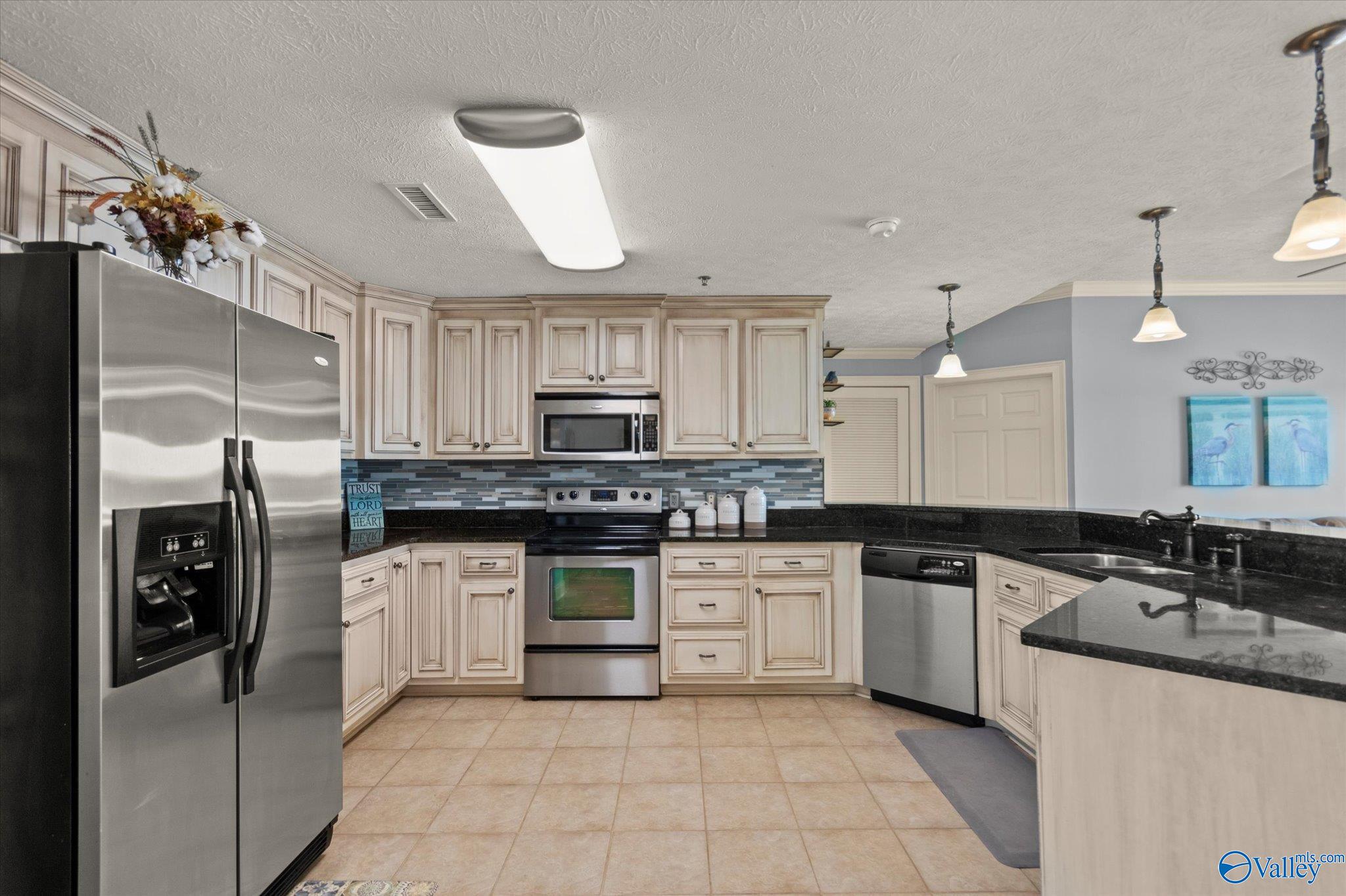 12100 Two Rivers Drive #PH-B, Athens, Alabama image 10