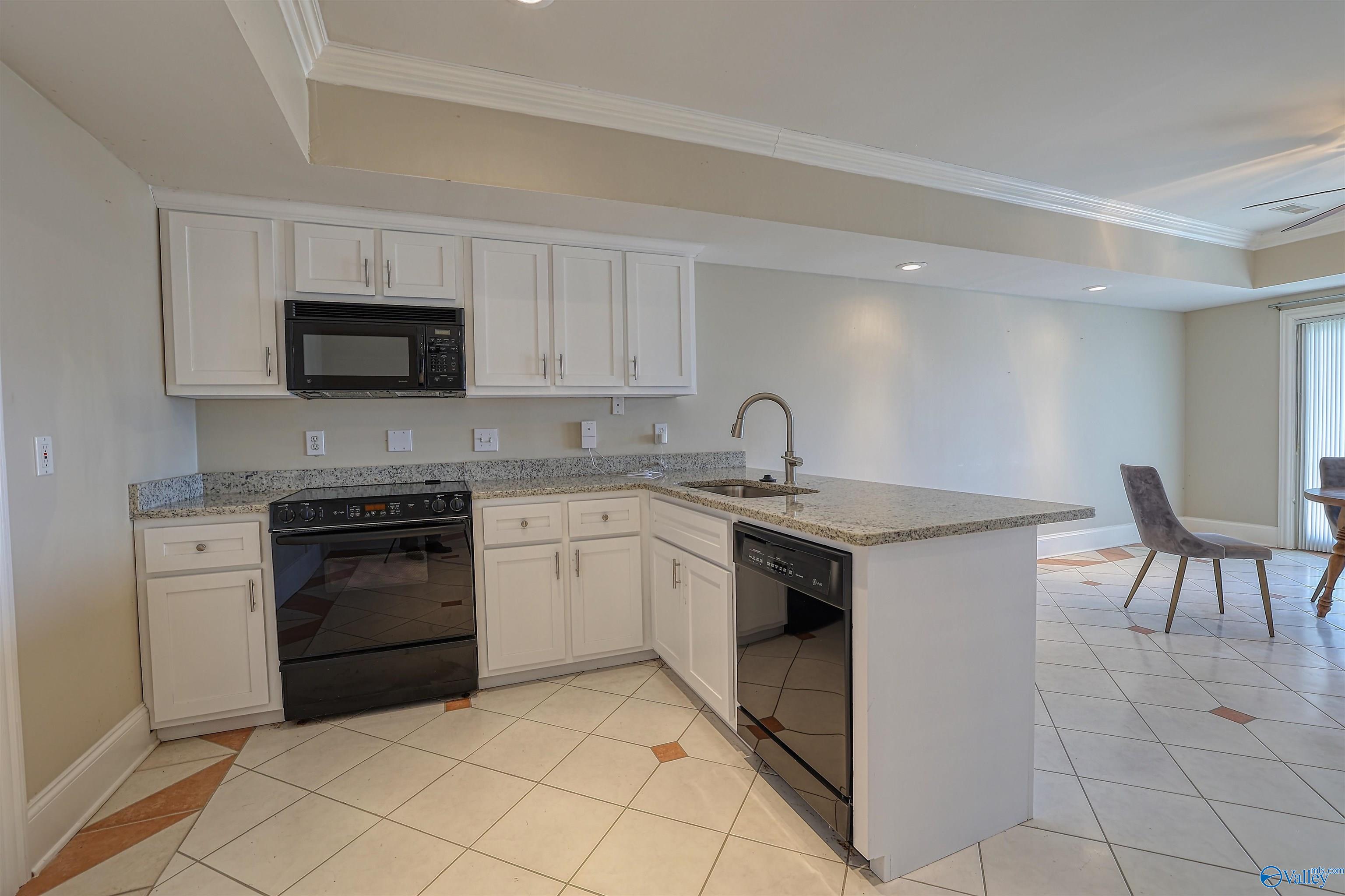 5 Saint Charles Road, Huntsville, Alabama image 31