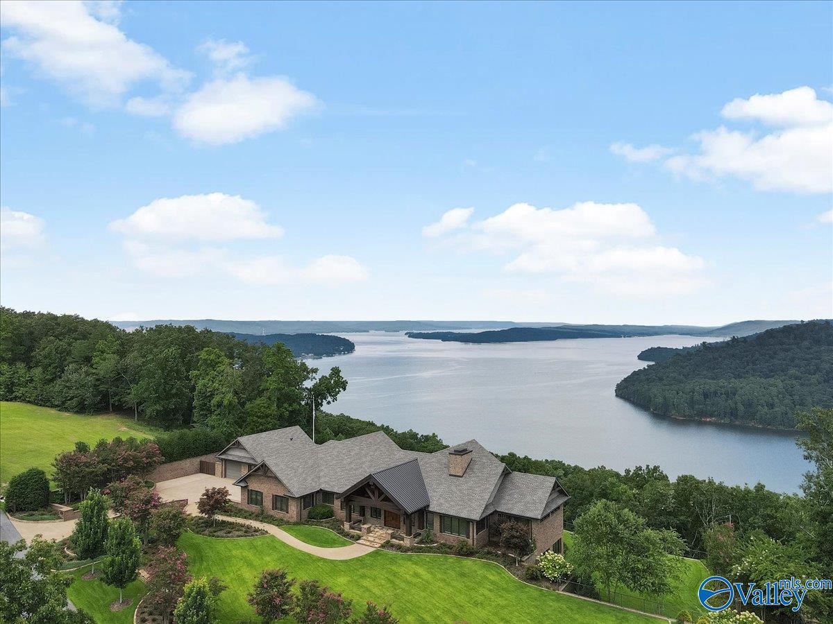 804 Gerald Bryant Road, Guntersville, Alabama image 9