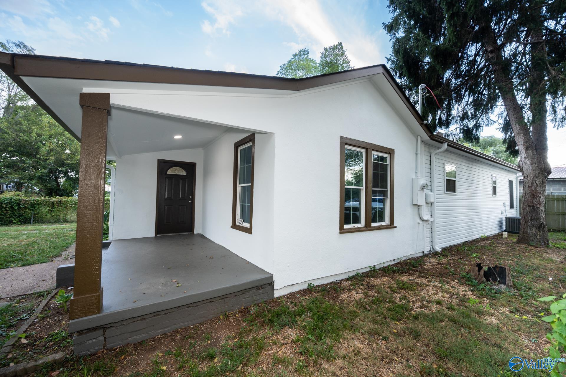 123 Maple Avenue