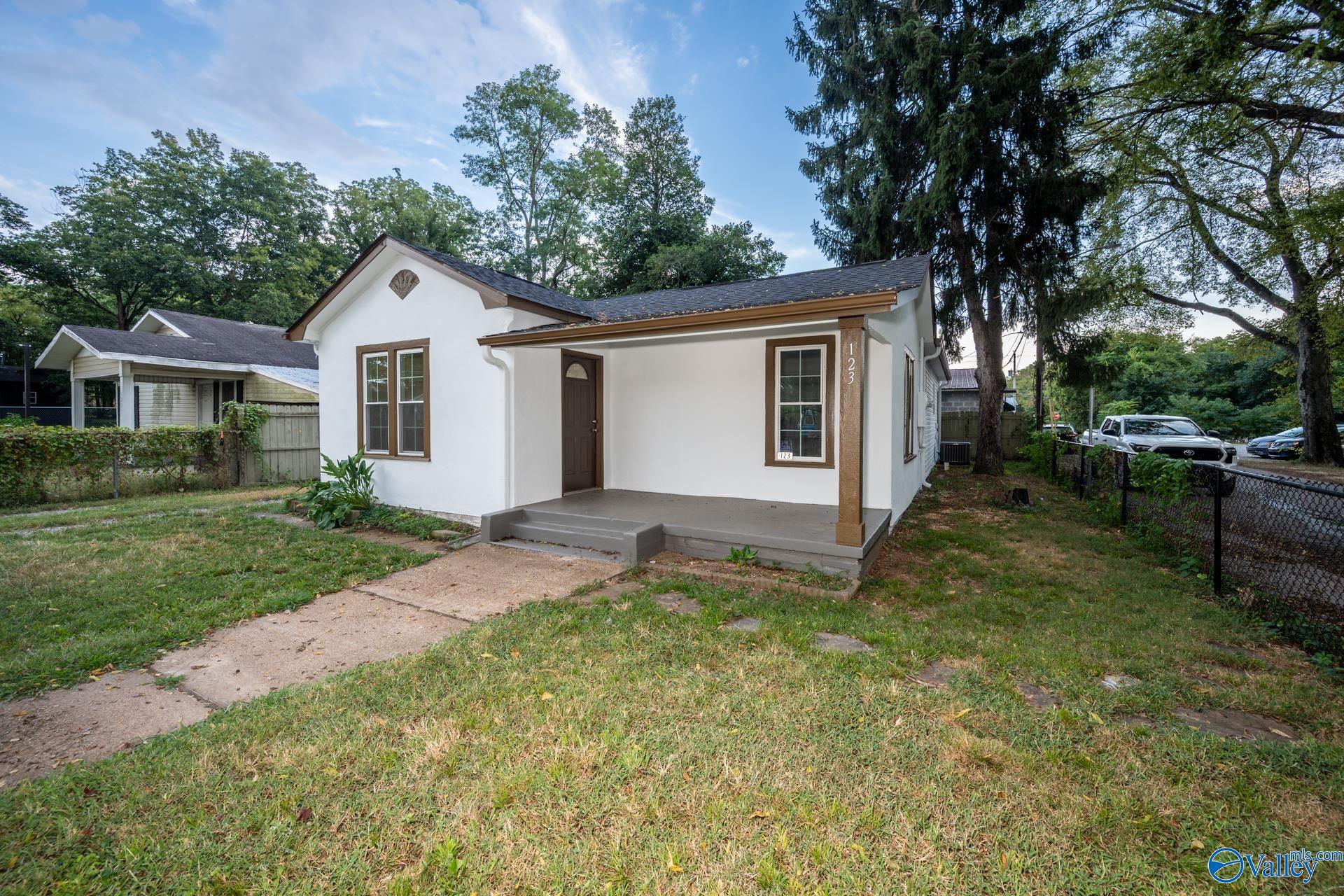 123 Maple Avenue