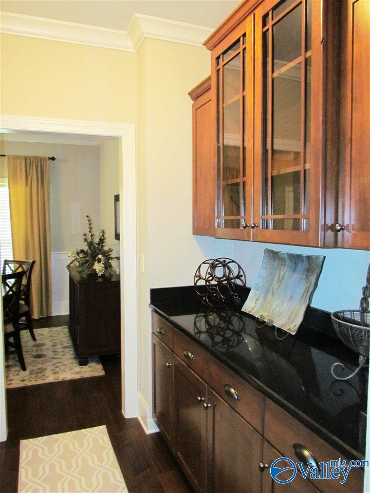 6328 Midtowne Lane, Huntsville, Alabama image 11