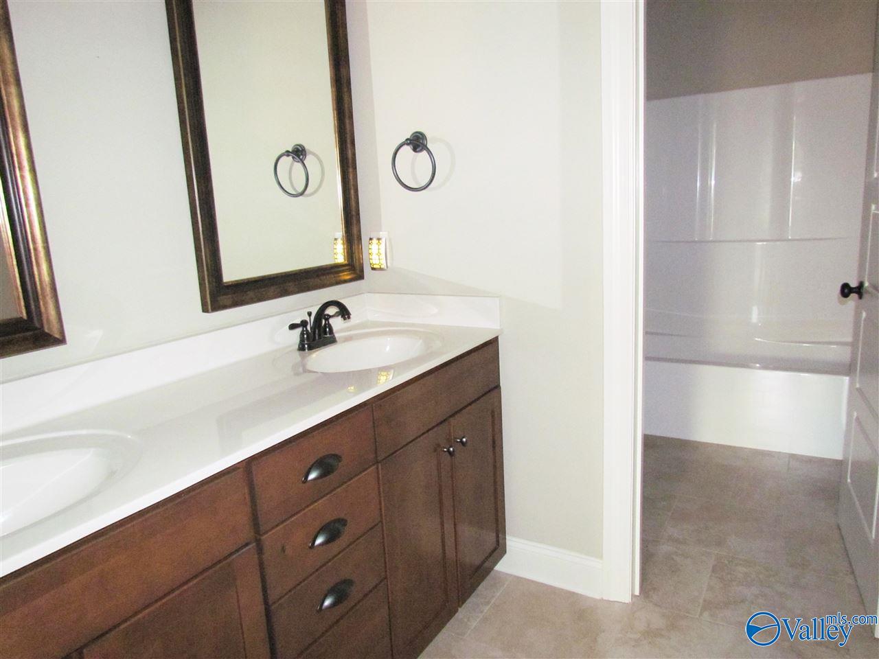 6328 Midtowne Lane, Huntsville, Alabama image 29