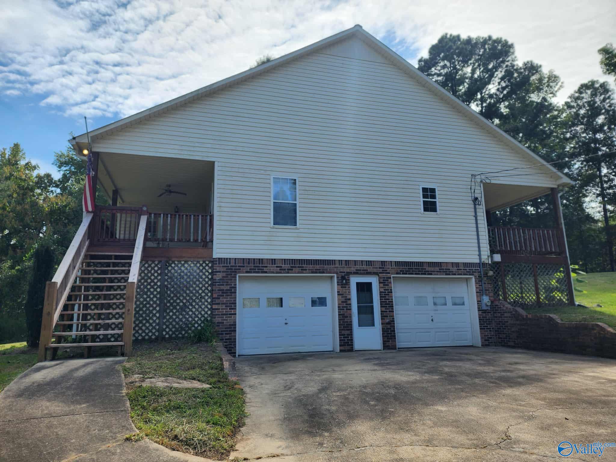 1970 County Road 558