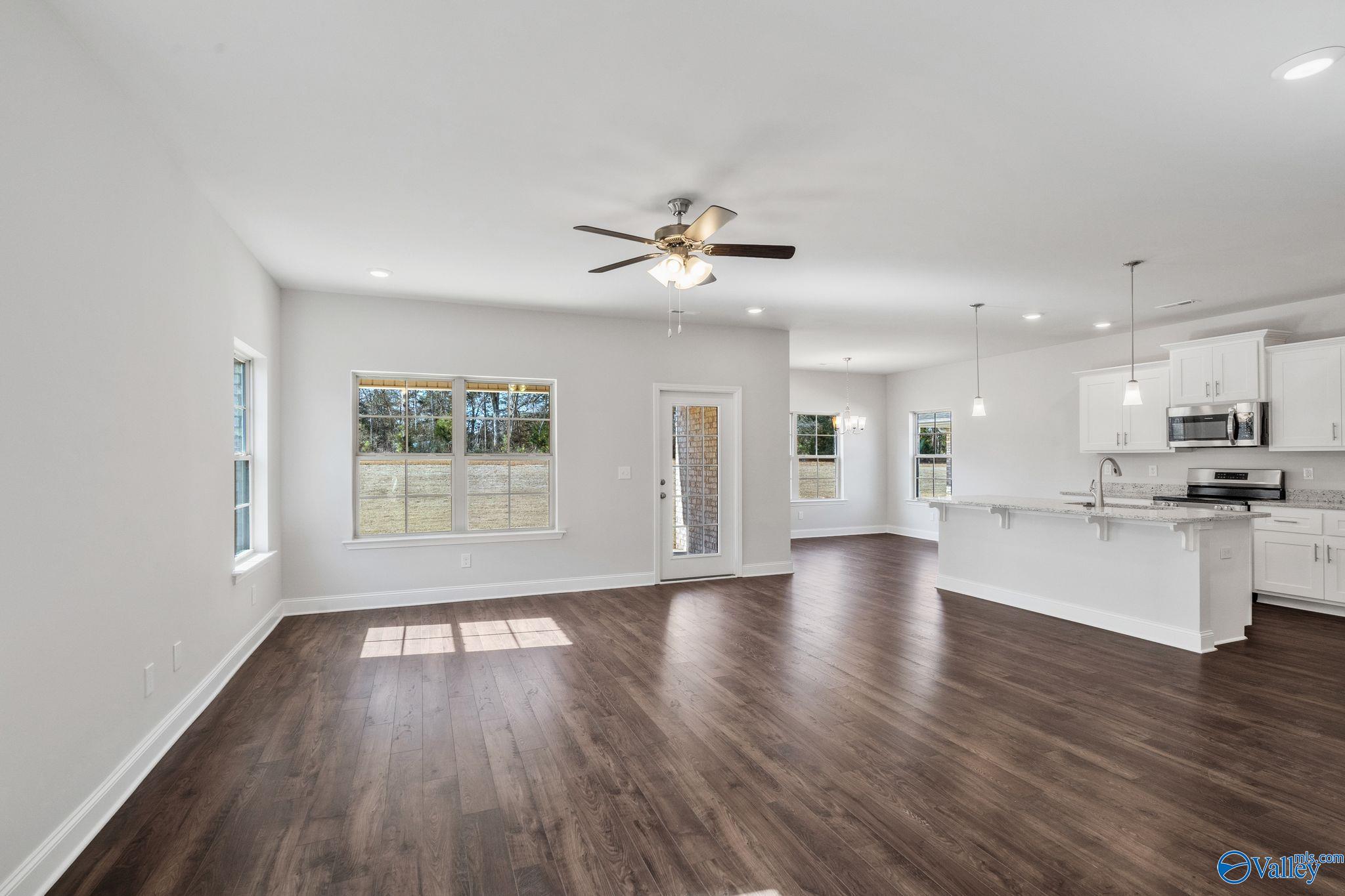 15500 Lapwing Cove, Athens, Alabama image 9