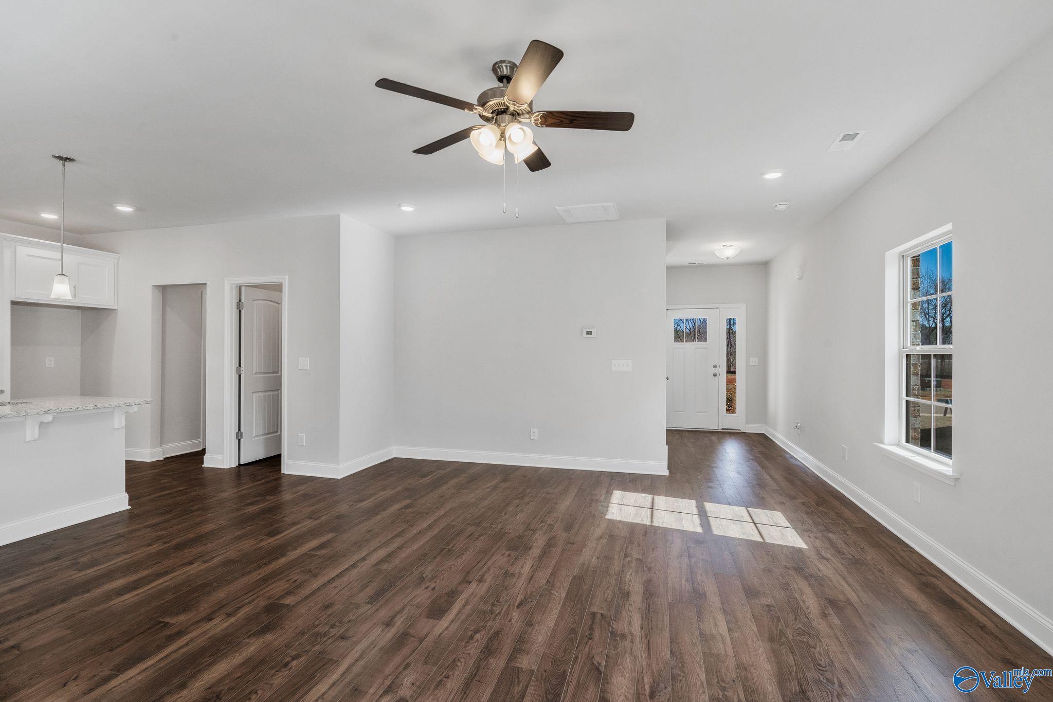 15500 Lapwing Cove, Athens, Alabama image 7