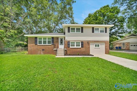 Homes For Sale - 4603 Wilshire Cove<br/> Huntsville, AL 35816