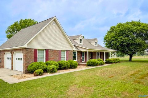 Photo of 511 County Road 302, Hillsboro, AL 35643 (MLS # 21916879)