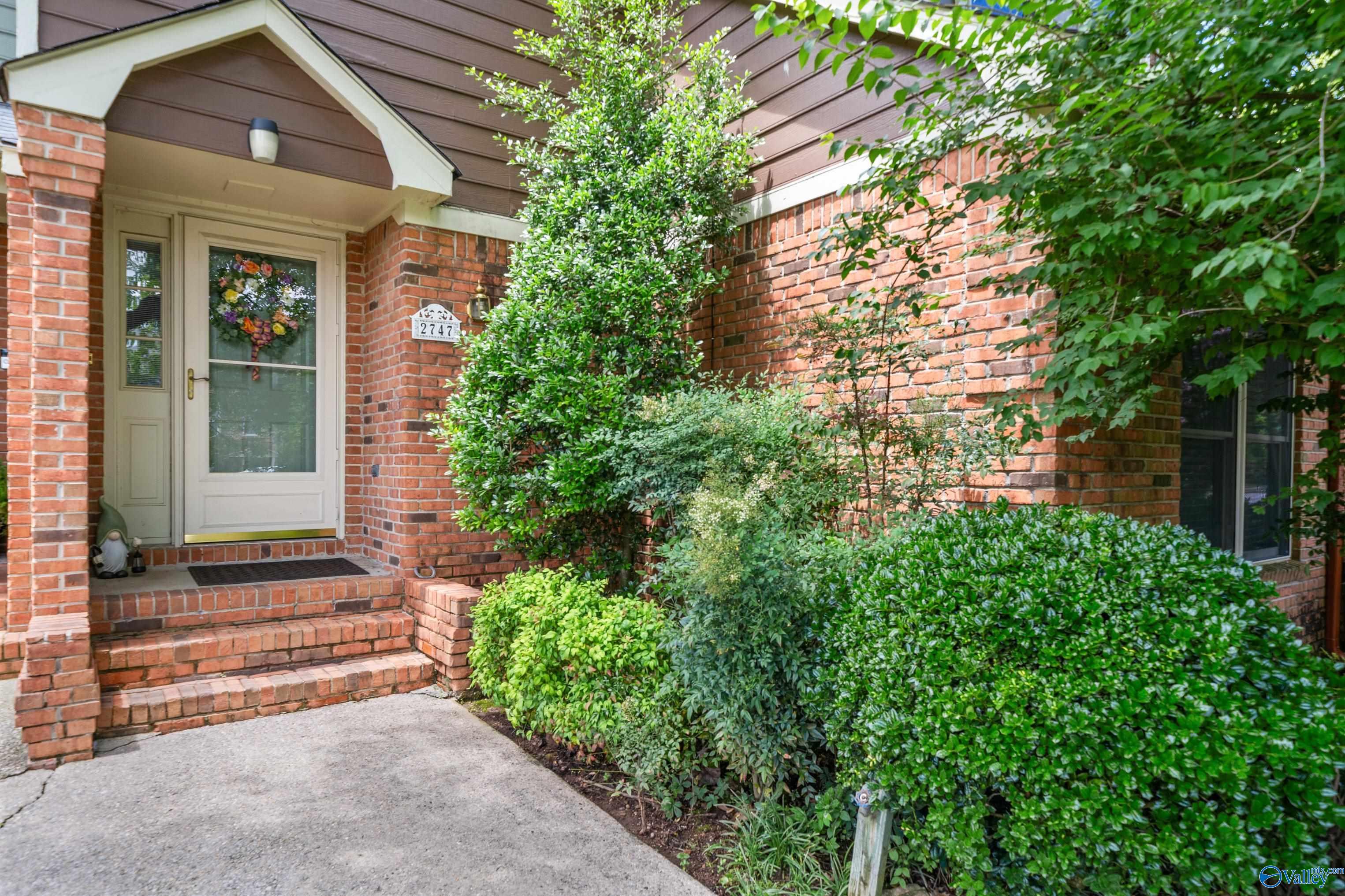 2747 Wynterhall Rd, Huntsville, Alabama image 2