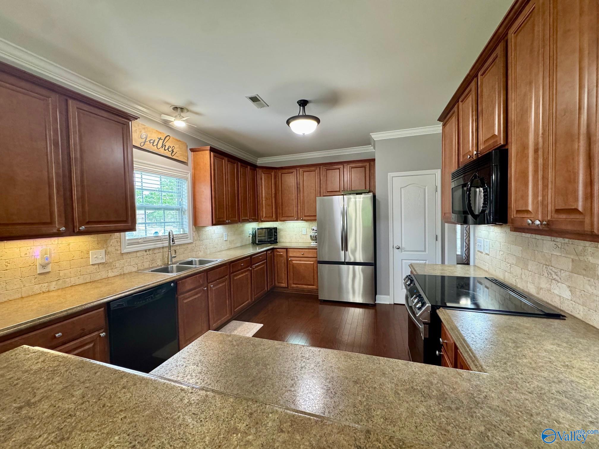 309 Northlake Drive, Meridianville, Alabama image 2