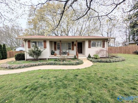 Photo of 156 Patterson Road, Meridianville, AL 35759 (MLS # 21912622)