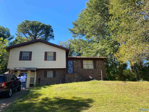 Homes For Sale - 2636 3rd Street<br/> Center Point, AL 35215