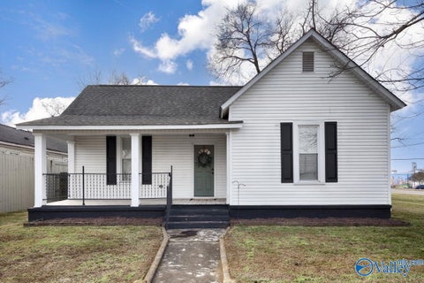 Homes For Rent - 221 Beirne Avenue<br/> Huntsville, AL 35801