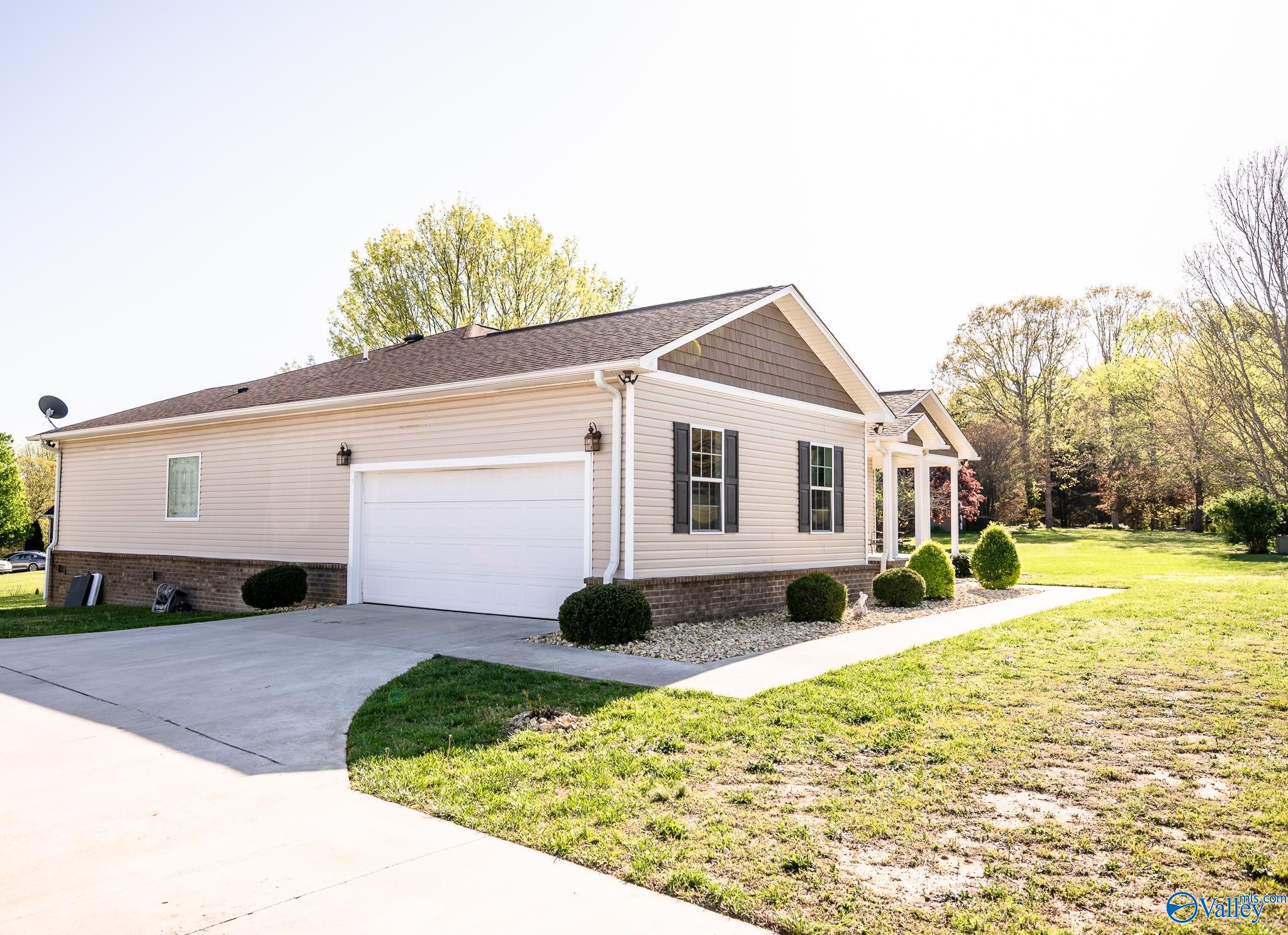 28 Kid Creek Drive, Union Grove, Alabama image 20