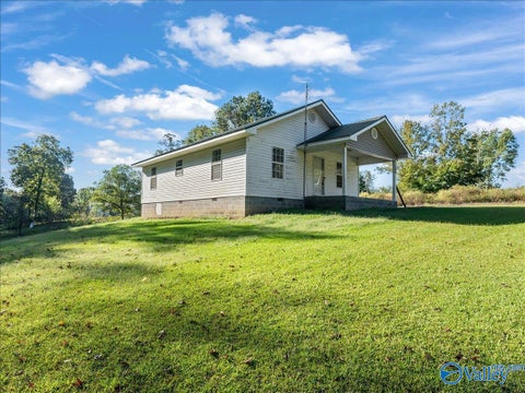 Homes For Sale - 1596 Mountainboro Road<br/> Boaz, AL 35956