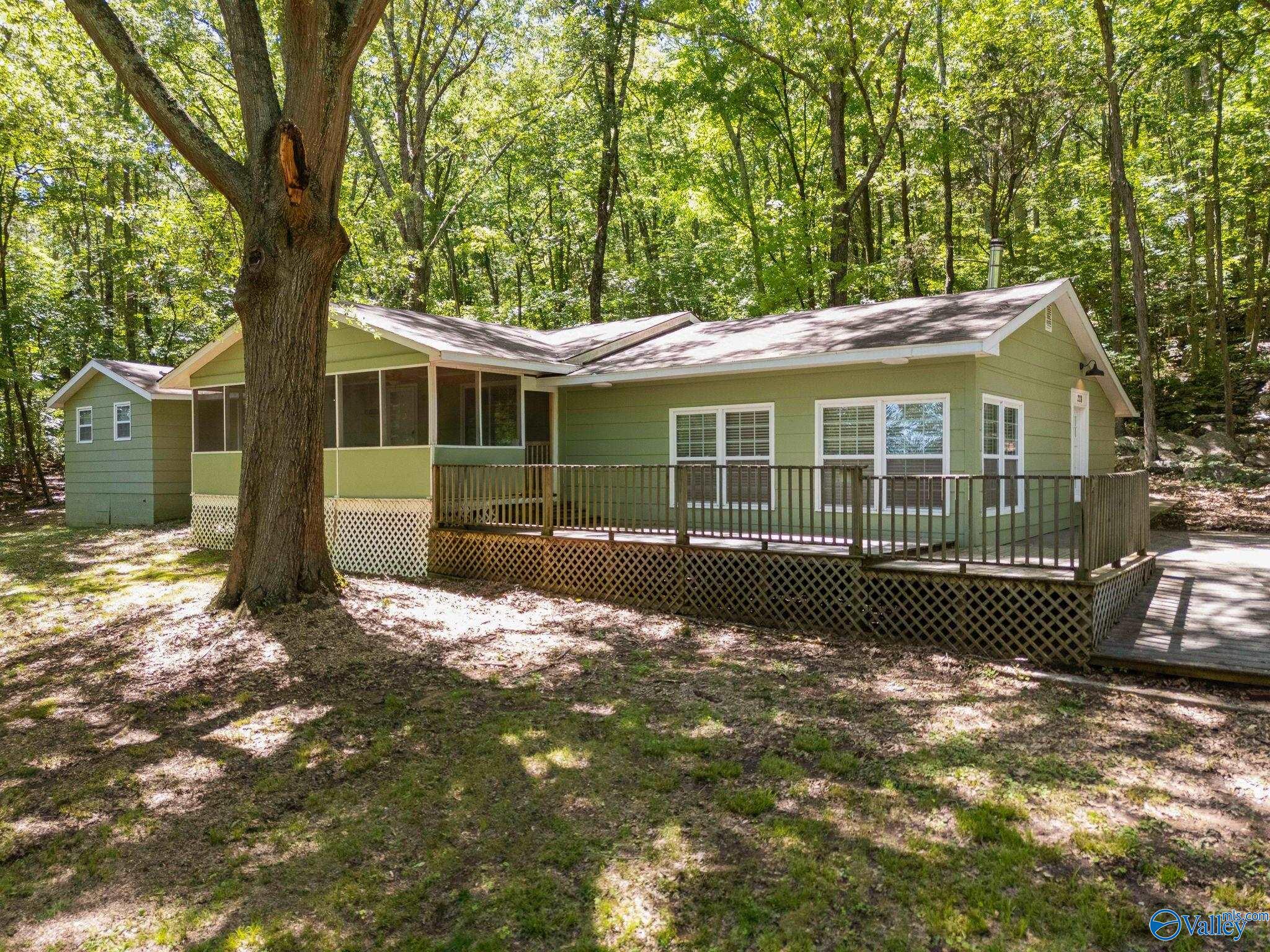 228 George Byrd Drive, Owens Cross Roads, Alabama image 1