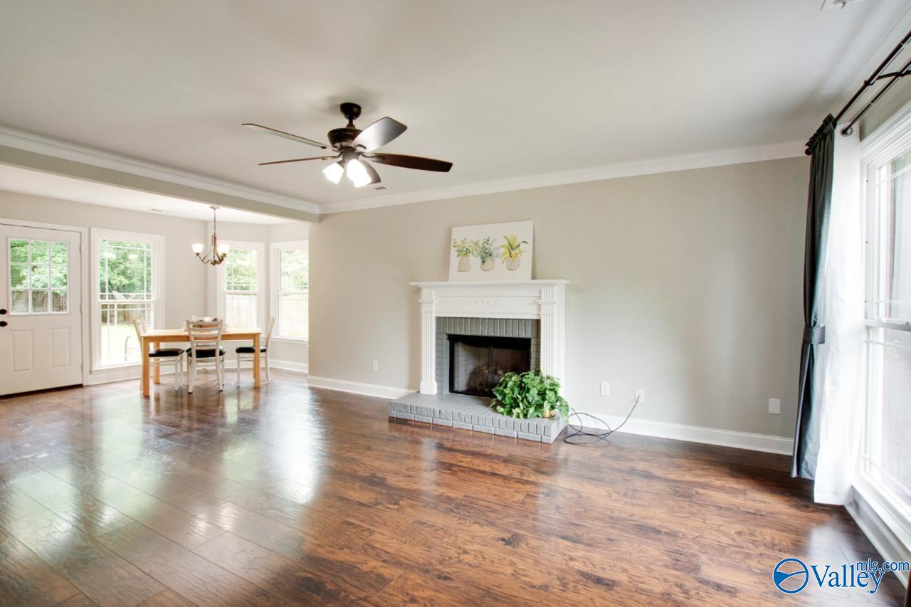 207 Stormy Drive, New Market, Alabama image 9