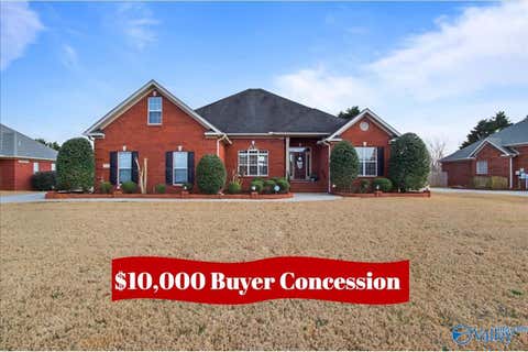 Homes For Sale - 110 Arrow Path Drive<br/> Huntsville, AL 35806