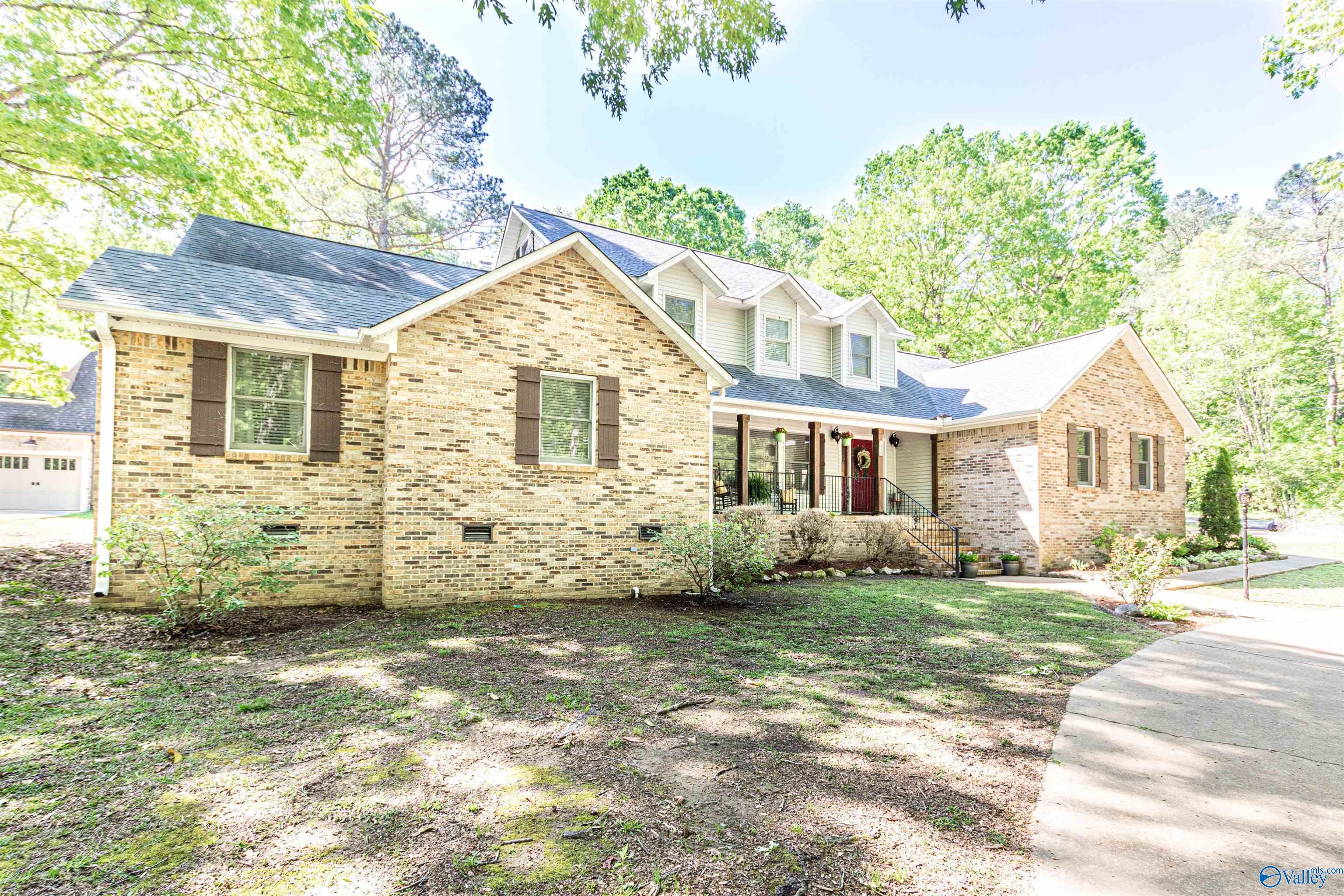 1898 Martha Lane, Arab, Alabama image 2