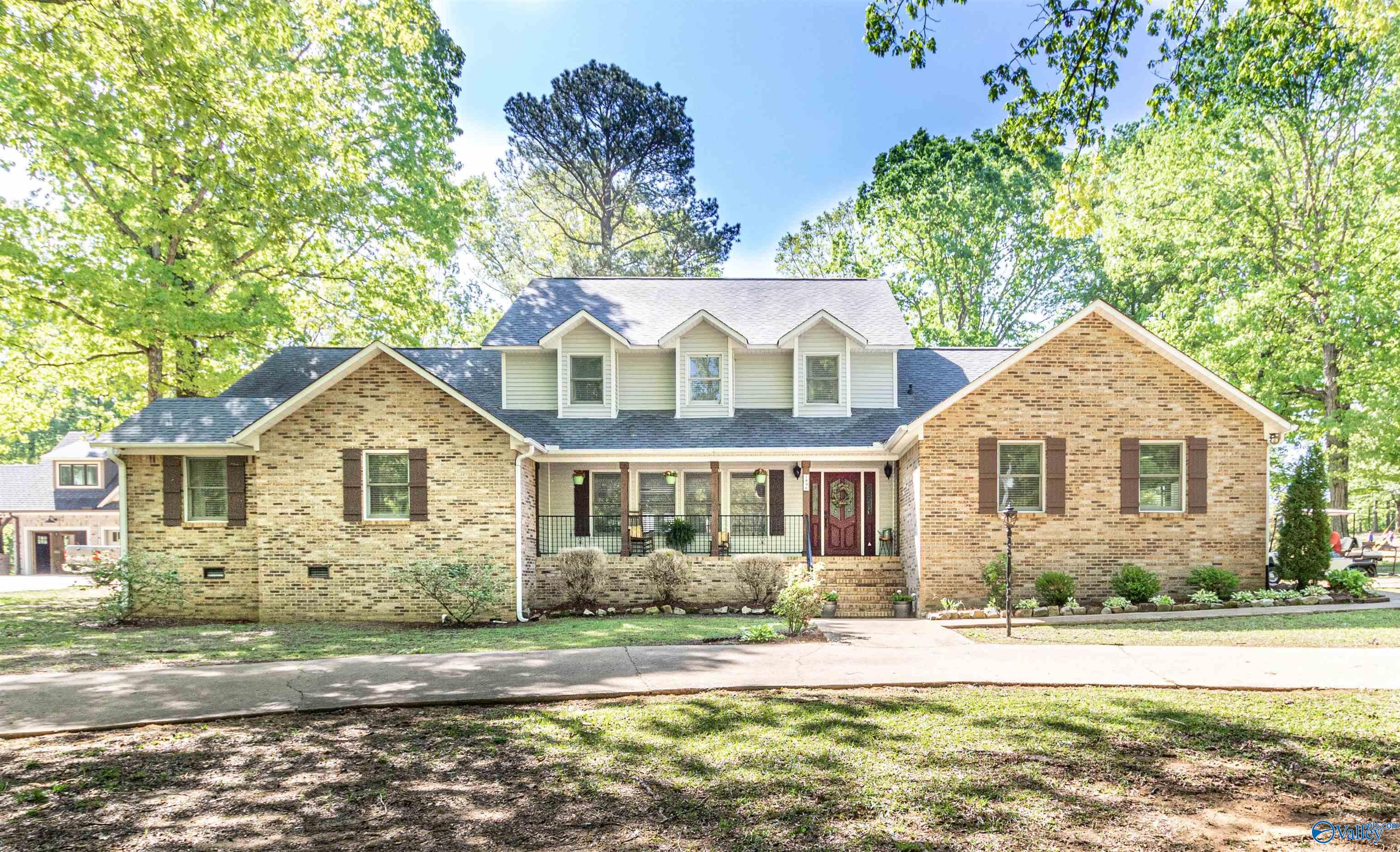 1898 Martha Lane, Arab, Alabama image 1