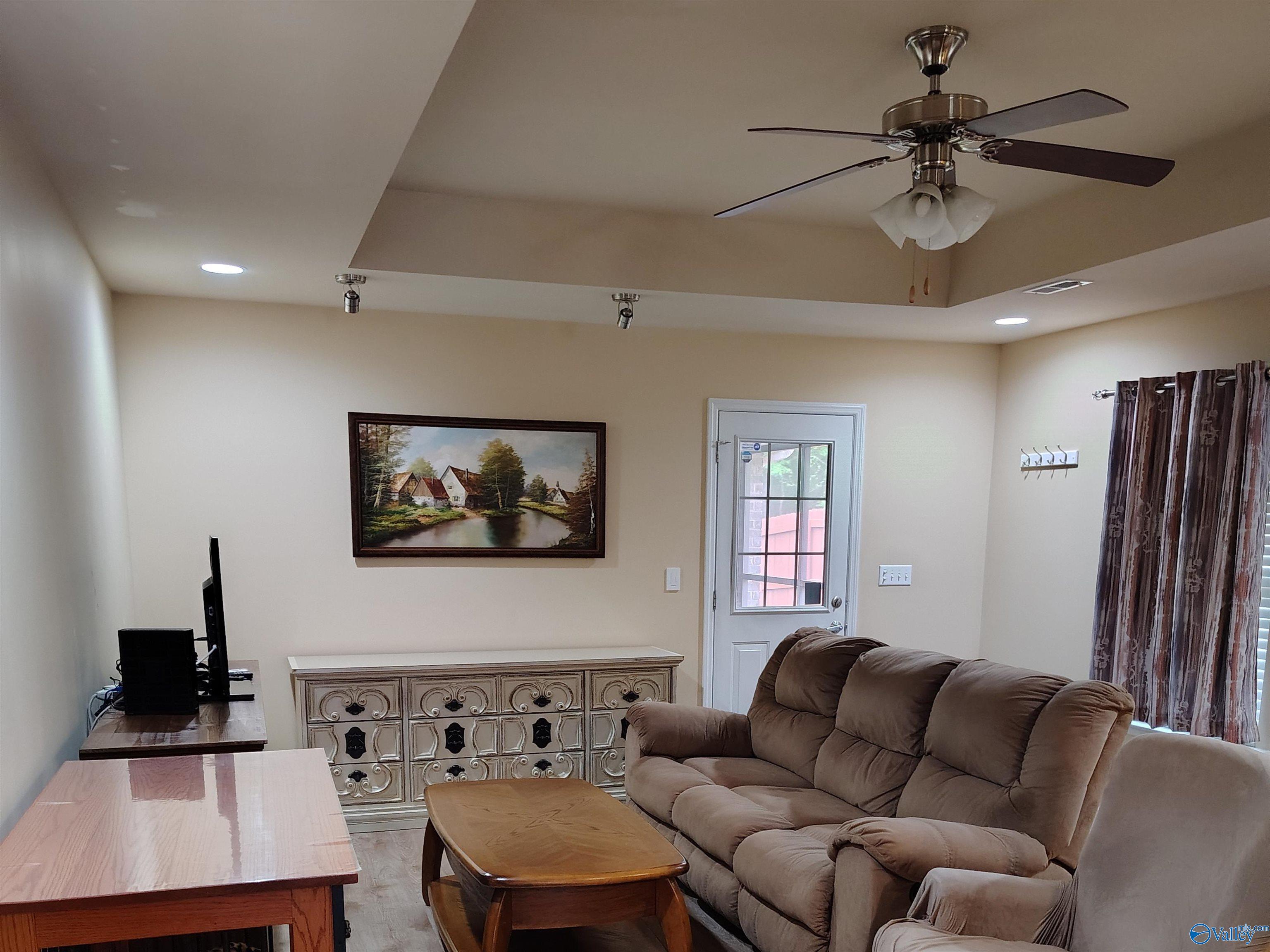 1810 Clayton Cove Drive, Madison, Alabama image 14