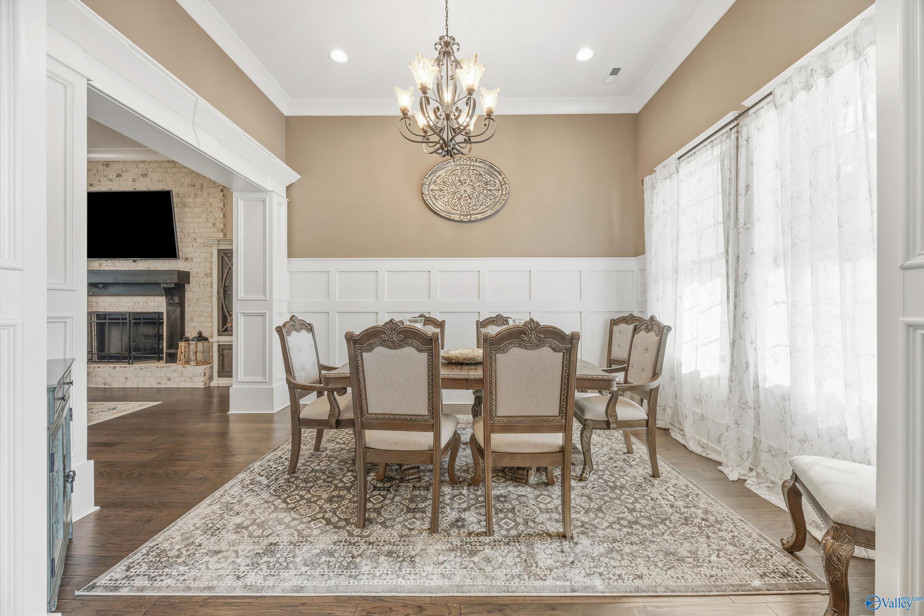 Gurley, Alabama, 35748, United States, 5 Bedrooms Bedrooms, ,4 BathroomsBathrooms,Residential,Active,2042164