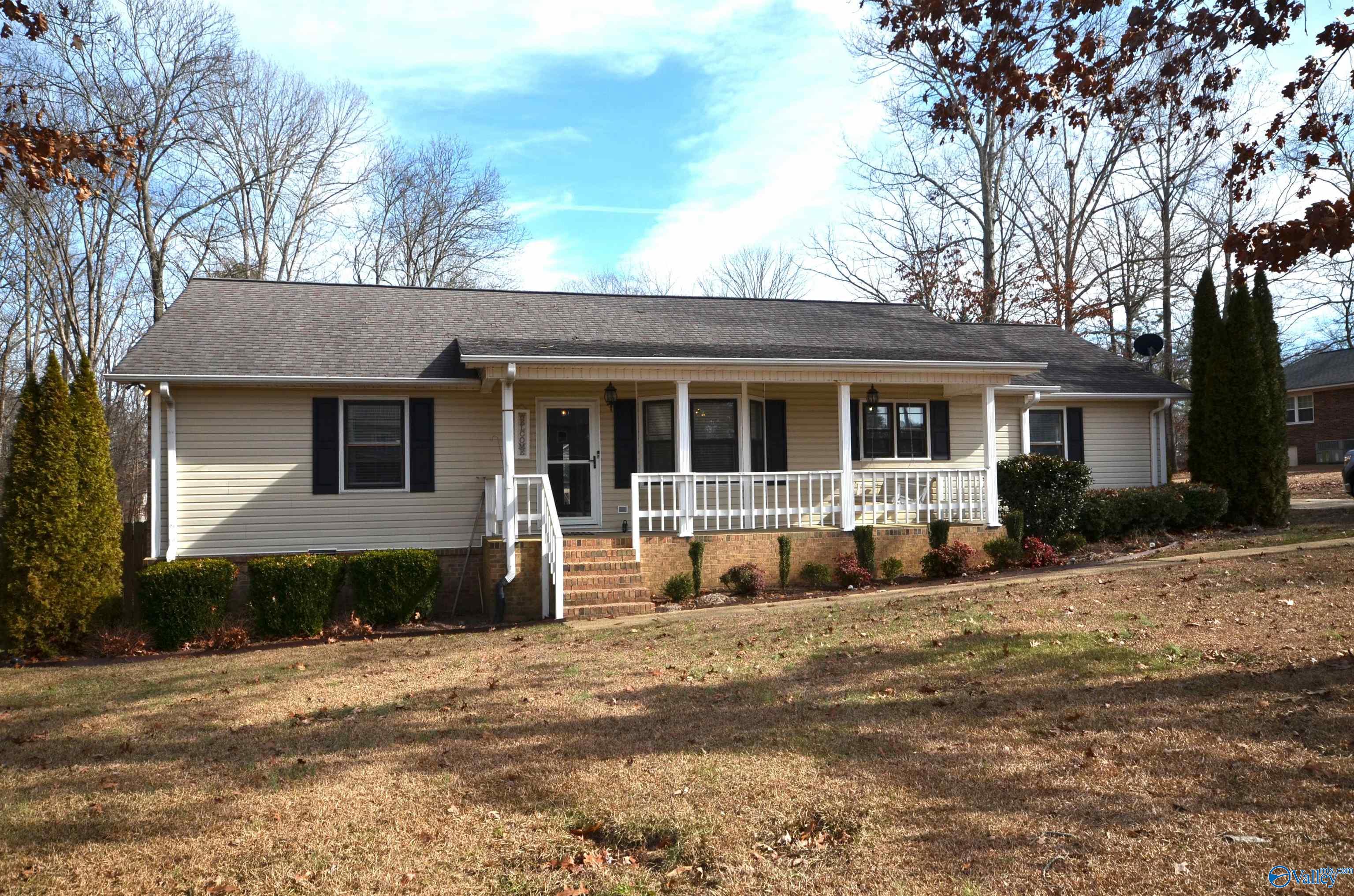 1918 Oakleaf Lane, Arab, Alabama image 4