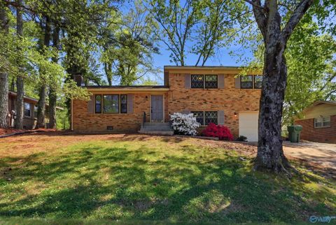 2703 Hilltop Terrace NW Huntsville AL 35810