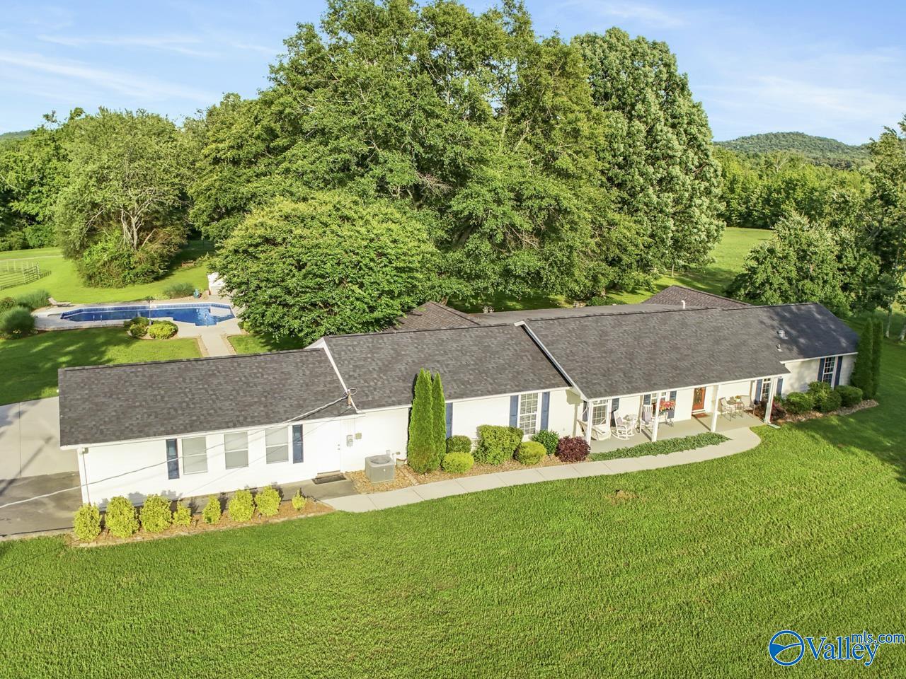 3713 Old Railroad Bed Road, Harvest, Alabama image 1