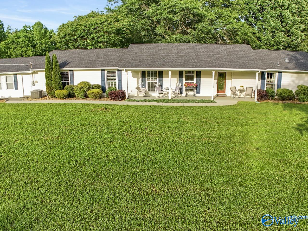 3713 Old Railroad Bed Road, Harvest, Alabama image 2
