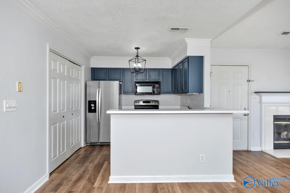 226 Waters Edge Lane 6