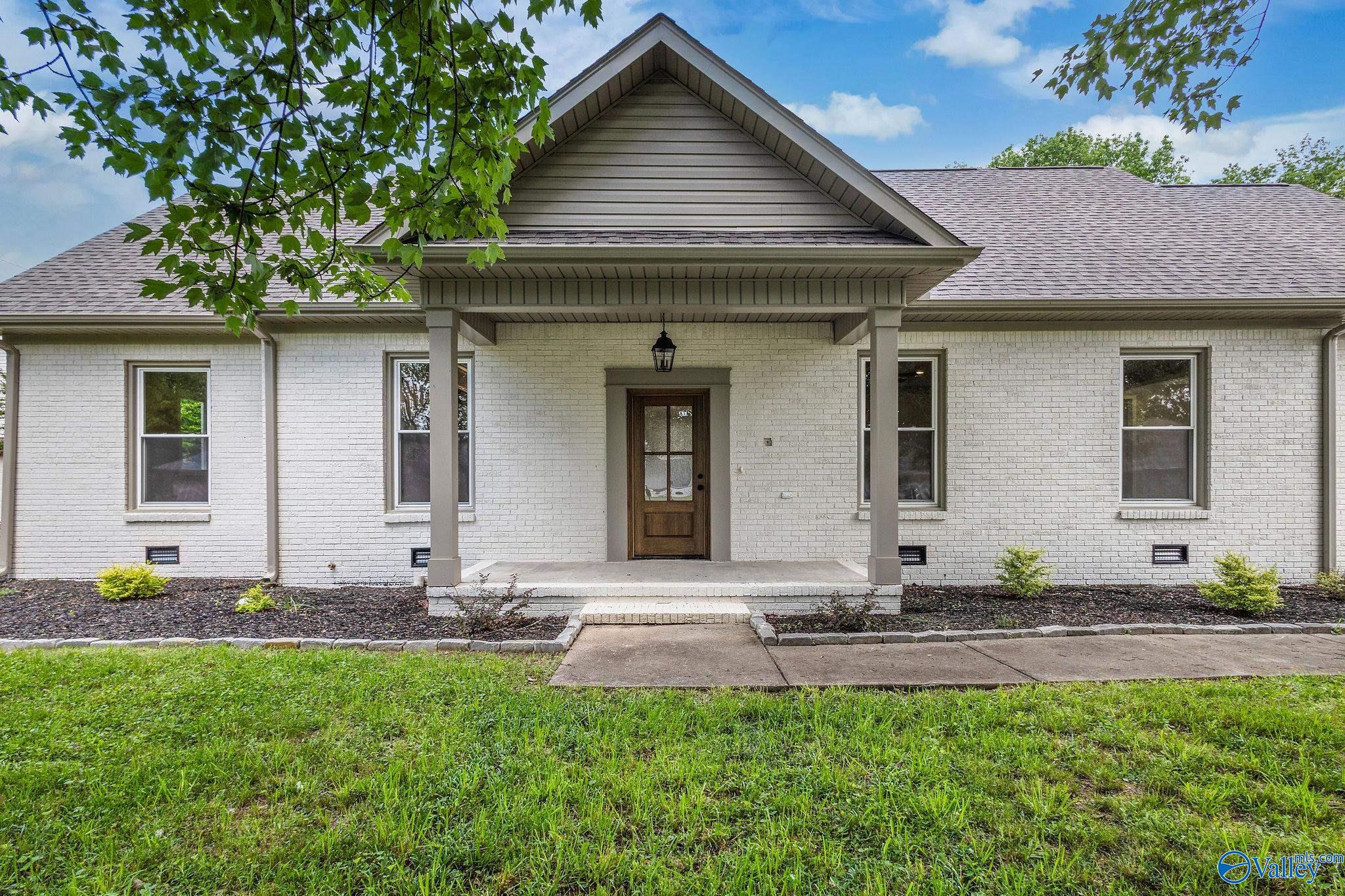 607 Maize Street, Athens, Alabama image 3