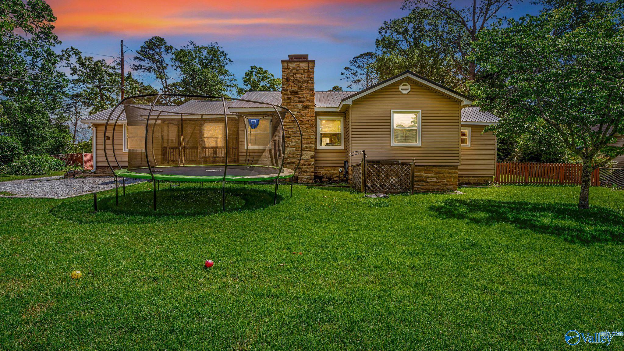 111 Althea Street, Gadsden, Alabama image 1