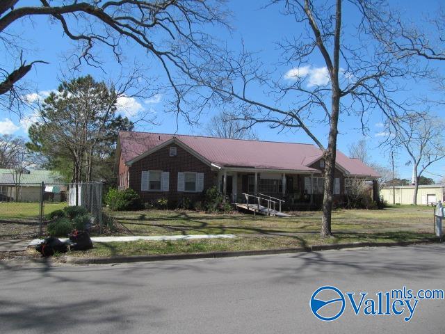 208 Glover Street, Albertville, Alabama image 9
