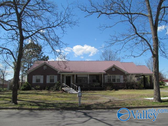 208 Glover Street, Albertville, Alabama image 1