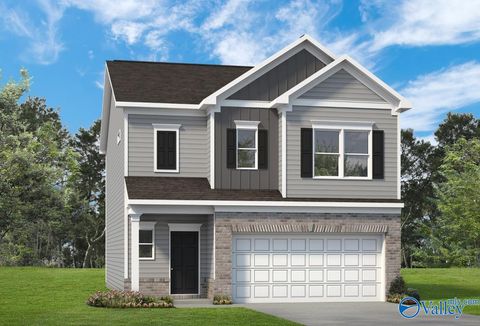 Homes For Sale - 7214 Fox Glen Circle<br/> Owens Cross Roads, AL 35763