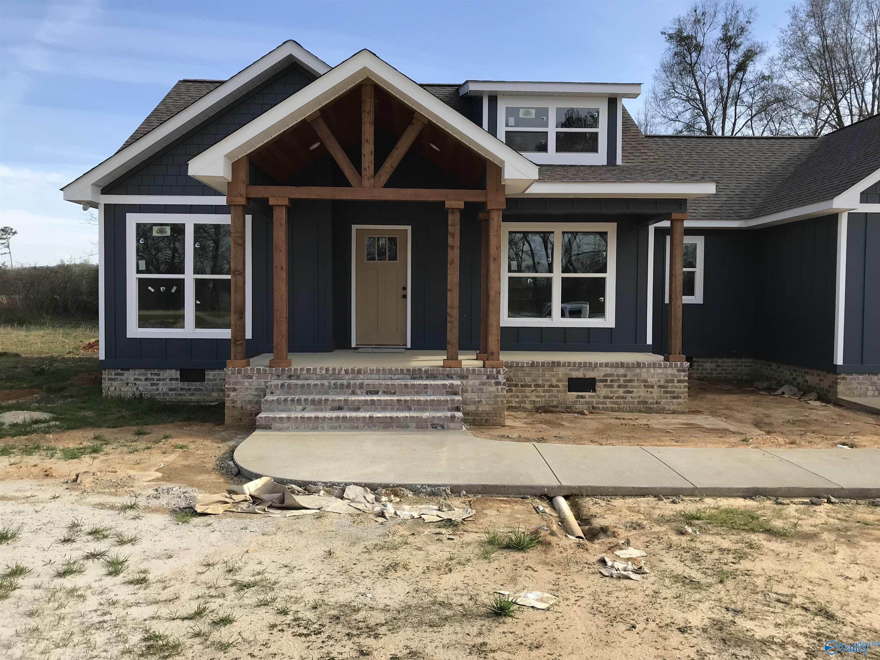 160 Bent River Drive, Gadsden, Alabama image 3