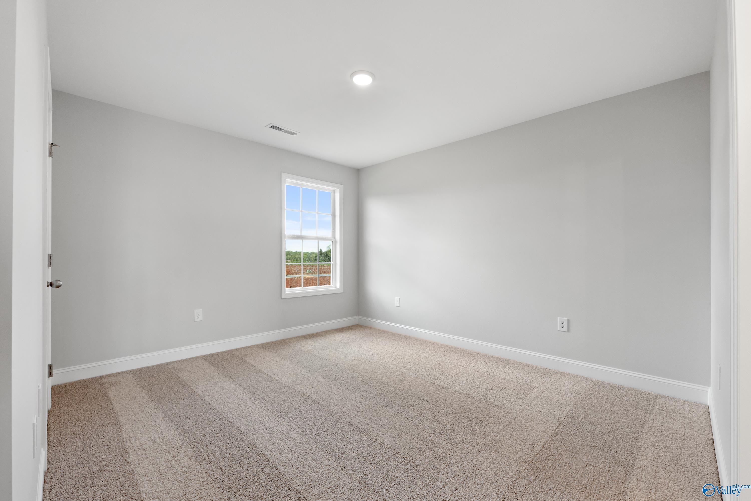 207 Kendall Farms Boulevard, Toney, Alabama image 22