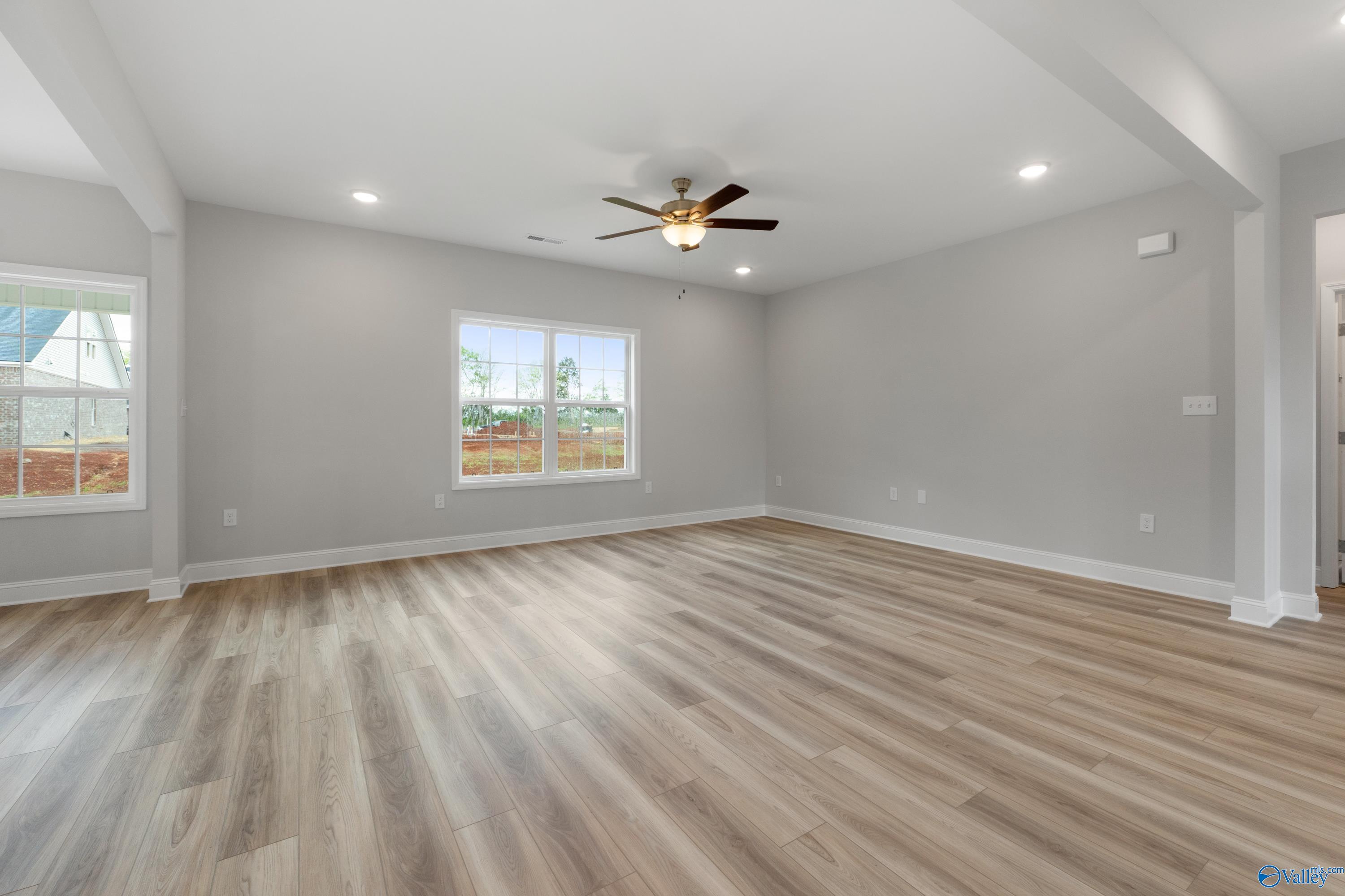 207 Kendall Farms Boulevard, Toney, Alabama image 16