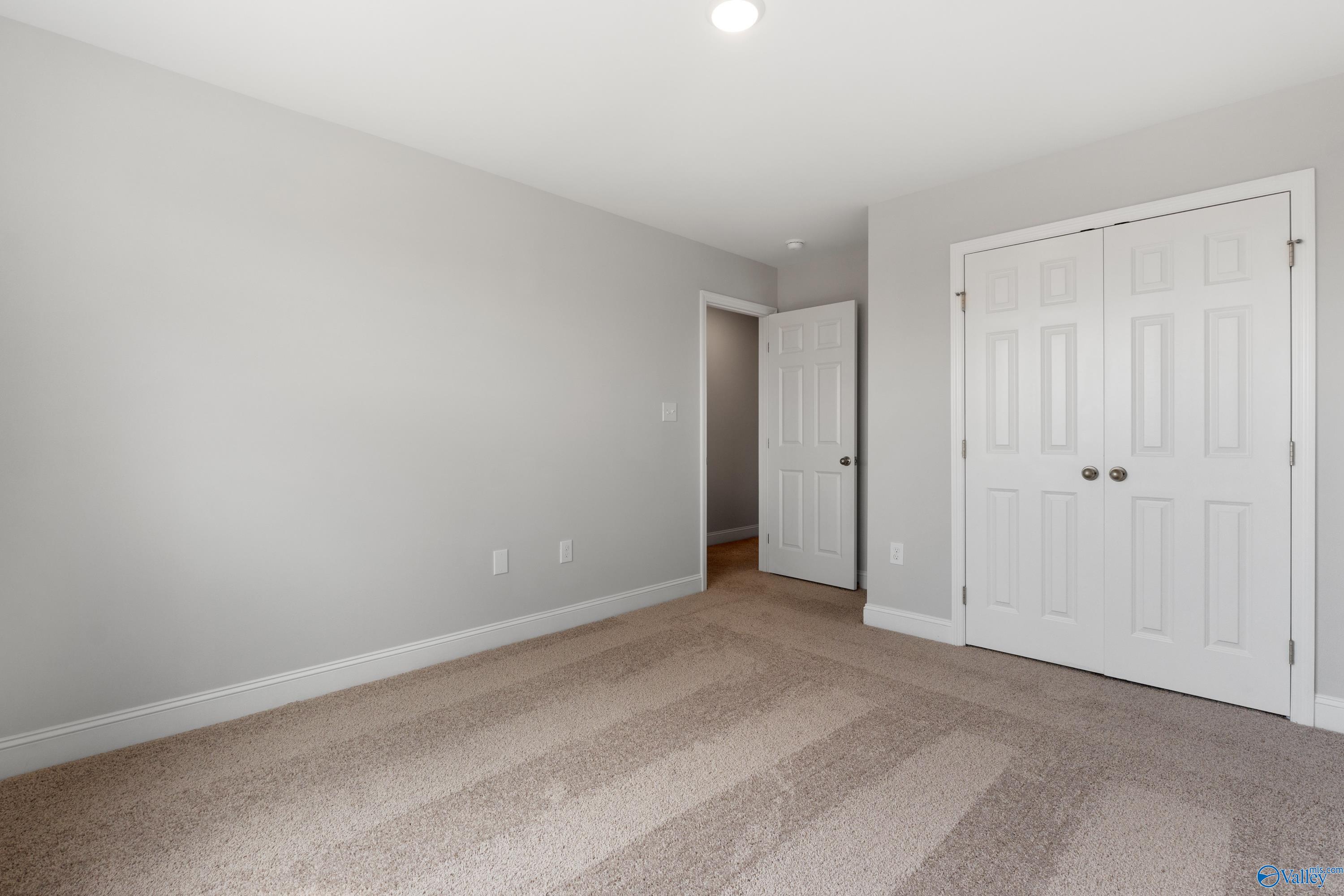 207 Kendall Farms Boulevard, Toney, Alabama image 27