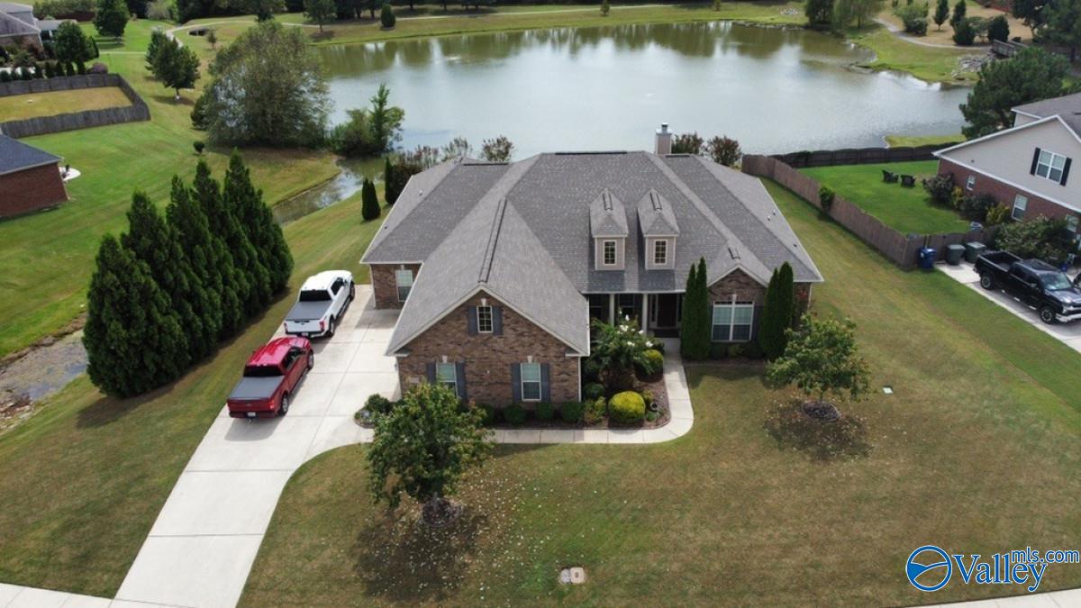 8528 Sedgebrook Drive, Owens Cross Roads, Alabama image 2