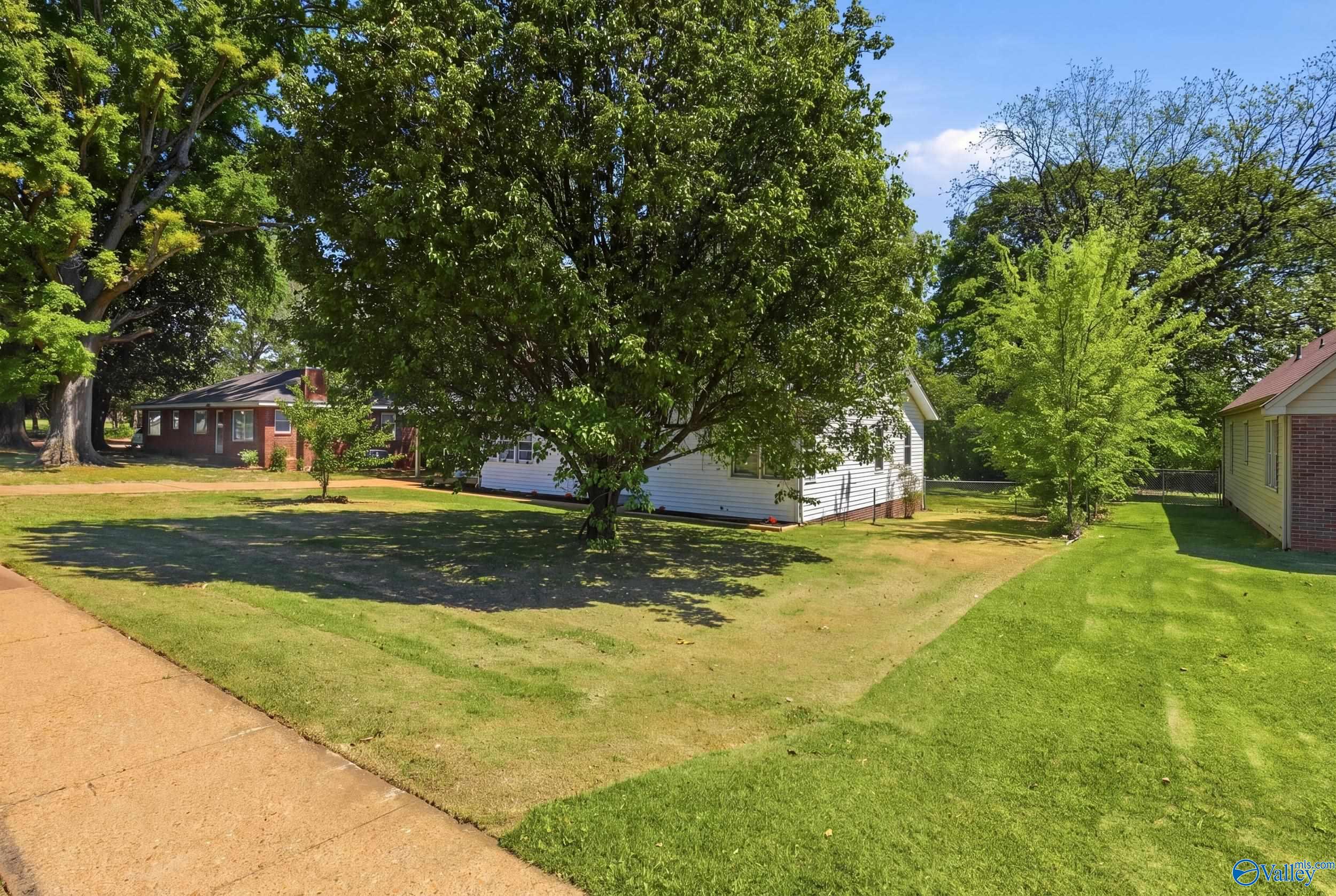 704 Somerville Road SE